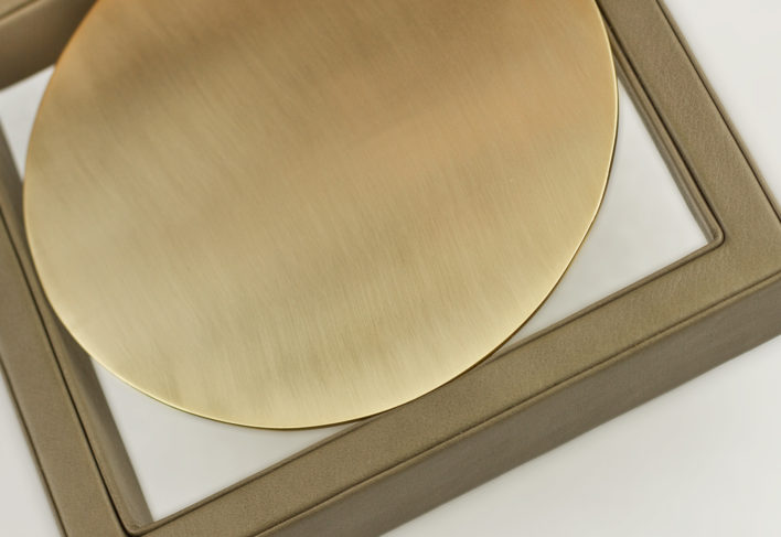 villaverde-london-forme-metal-leather-wall-light-01